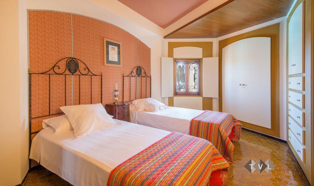 La Guaita Villa Riudecanyes Ngoại thất bức ảnh