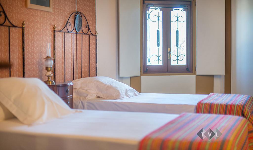 La Guaita Villa Riudecanyes Ngoại thất bức ảnh